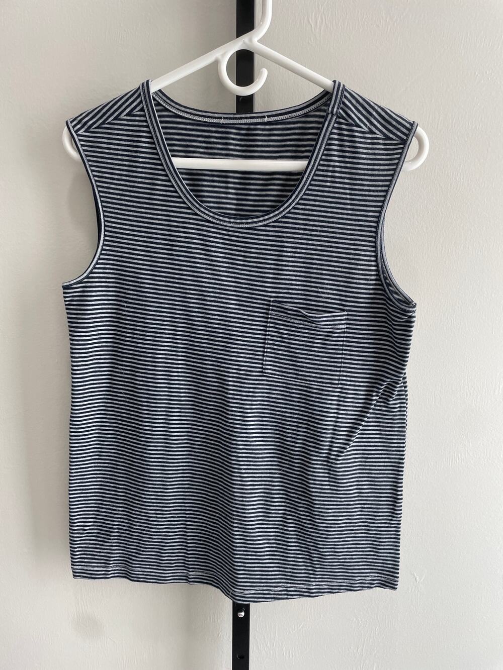 EILEEN FISHER Striped Jersey Pocket Tank Top Women M Navy White Sleeveless Basic